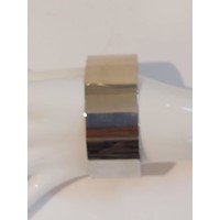 Bracciale rigido in metallo argentato largo cm 2,5