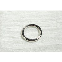 Chiusura rotonda grande in argento, apribile