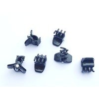Set di 6 pinze mini nere cm 1